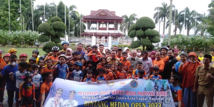 Al Haris Harap Para Atlet Harumkan Nama Jambi