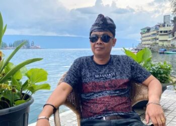 Dua Ribu  oleh Musri Nauli