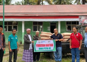 Peduli Pendidikan, PTPN VI  Bantu Ponpes dan MTs