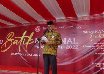 Sekda Ajak ASN dan Masyarakat Cintai Batik Jambi