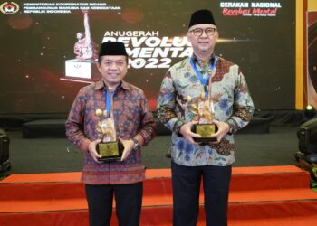 Al Haris Terima Penghargaan Anugrah Revolusi Mental 2022