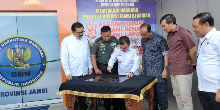 Gubernur Al Haris Resmikan Gedung BNN Provinsi Jambi