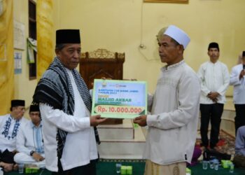 Wagub Abdullah Sani Safari Ramadan 1444 H Pertama di Masjid Akbar Sridadi