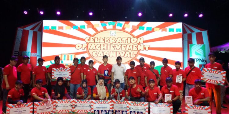 Rayakan HUT ke 27, PTPN VI Beri Karyawan dan Unit Usaha Penghargaan