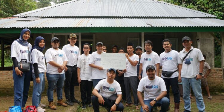 Warga Ture Sebrang Terharu Atas Kepedulian PTPN VI