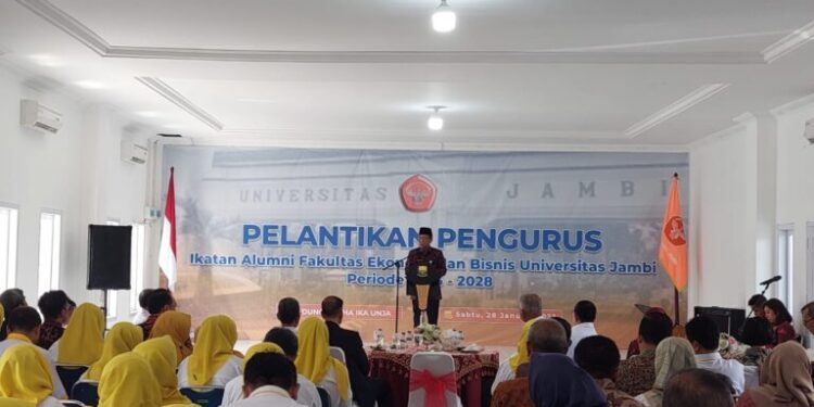 Wagub Abdullah Sani Hadiri Pelantikan Pengurus IKA FEB UNJA
