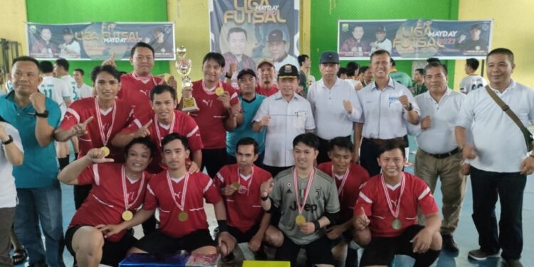Peringati Mayday 2023, Liga Futsal Buruh Jambi Dihadiri Gubernur Al Haris