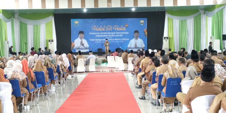Usai Apel, Al Haris Halal Bihalal dengan Pemkab dan Masyarakat Muaro Jambi