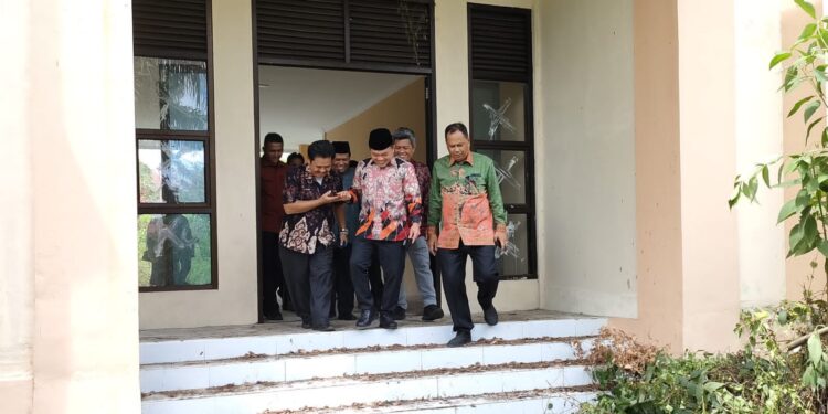 Gubernur Al Haris Tinjau Bangunan SMK 2 Bungo untuk Persiapan SMK Titian Teras Jambi