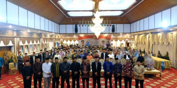 Dihadapan Ratusan Alumni Gontor Wagub Sani Puji Peran Alumni Sebagai Ujung Tombak Pendidikan Islam Jambi