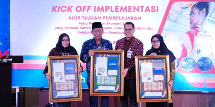 Wagub Sani: Materi CBP Rupiah Dalam Kurikulum SMA Bertujuan Agar Siswa Paham Rupiah Secara Utuh