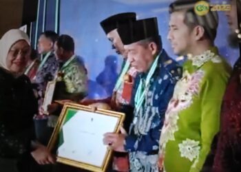Gubernur Jambi Raih Penghargaan Pembina K3 Terbaik dari Kemnaker