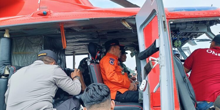 Bersama Kasad Jenderal Dudung, Al Haris Pantau Hotspot Melalui Jalur Udara
