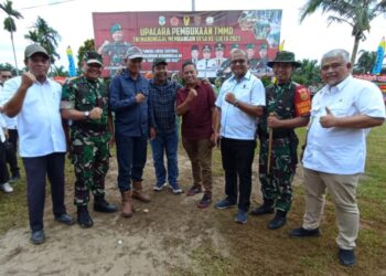 Sinergi Dengan TNI, PTPN VI Bangun MCK dan Sumur Bor