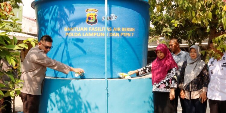 PTPN VII, Anak Perusahaan Holding PTPN III (Persero) Berikan Bantuan Sumur Bor di Desa Hajimena, Lampung Selatan