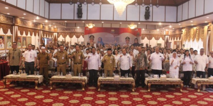 Al Haris Lepas Kontingen Pesparani Katolik Jambi ke Jakarta