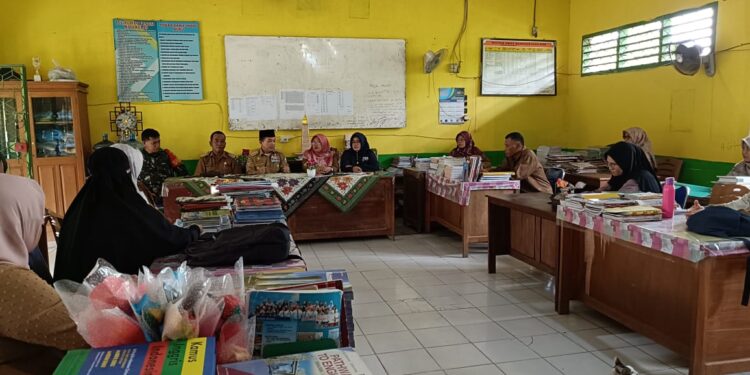 Gubernur Al Haris Sikapi Kejadian di SMA 4 Sarolangun: Siswa Belajar Dipisah