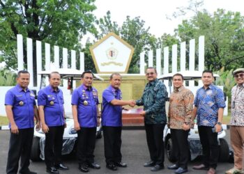 PTPN III (Persero) Hibahkan Dua Unit Golf Car untuk Fasilitas Pendukung di Area Kantor Lemhannas