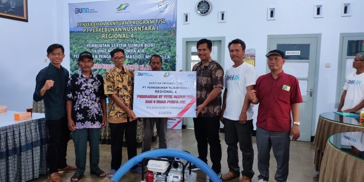 PTPN I Regional 4 Salurkan Bantuan Sumur Bor Dan Pompa Air Untuk Petani Klaten