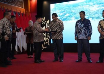 Jambi Investment Award 2023. Al Haris Apresiasi pada Pelaku Usaha Jambi