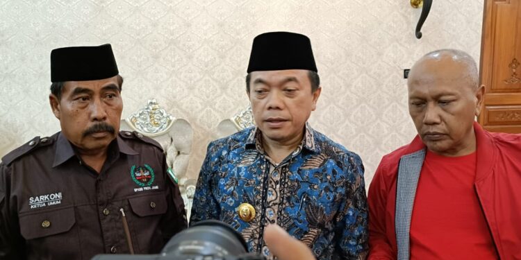 Bertemu Sopir Batu Bara, Al Haris Tetap Bersikukuh Angkutan Batu Bara Tidak Lewat Jalan Nasional