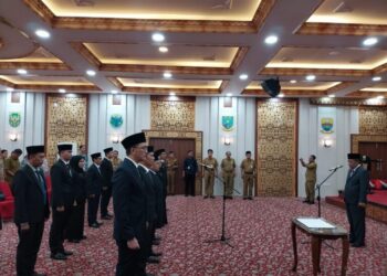 Abdullah Sani Lantik 14 Pejabat Eselon III dan IV Pemprov Jambi: Berikut Daftarnya