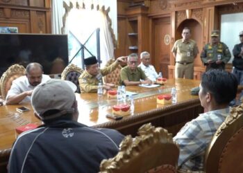 Gubernur Al Haris Sesalkan Demo Anarkis Disaat Pemerintah Cari Solusi