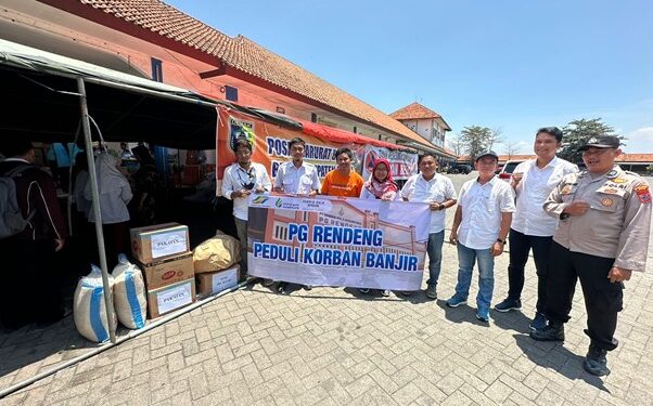 Karyawan SGN PG Rendeng Salurkan Bantuan Untuk Korban Banjir Demak