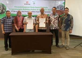 Penandatanganan MoU antara Puslitkoka PT RPN Dan PT Berau Coal Untuk Pengembangan Kakao di Daerah Tambang