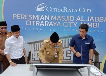 Gubernur Al Haris Resmikan Masjid Al Jabbar Citraraya City Jambi