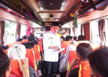 Gubernur Al Haris Lepas Mudik Gratis untuk Warga dan Mahasiswa Jambi di Perantauan