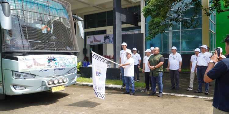 Mudik Gratis BUMN PTPN IV Berangkatkan 500 Pemudik ke Tujuh Kota di Sumatera