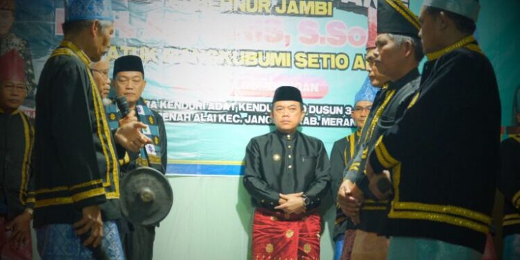 Dianugerahi Gelar Depati Payung, Al Haris Hadiri Kenduri Adat Dusun Tigo Serampas di Renah Alai