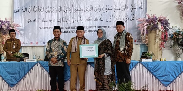 Pelepasan Kelas XII MAN Insan Cendekia, Al Haris Beri Sumbangan Rp 200 juta untuk Peralatan Marching Band