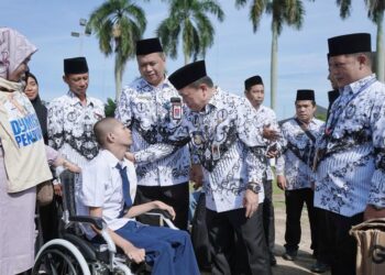 Dumisake Pendidikan, Gubernur Jambi Al Haris Bantu Biaya SPP Ribuan Siswa Tak Mampu di Sekolah Swasta