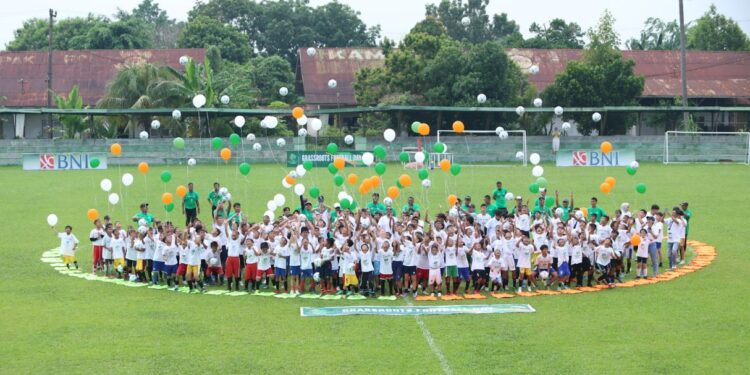 Lengkap, PTPN IV Dukung Pengembangan Atlet hingga Pelatih Sepakbola