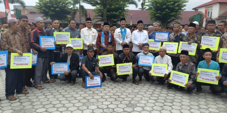 Gubernur Jambi Al Haris Bantu Ribuan Rumah Ibadah dan Lembaga Pendidikan Keagamaan