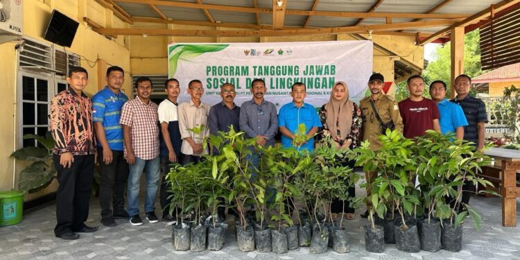 Peringati HLH Sedunia, PTPN IV Regional 6 KSO Tanam Ratusan Bibit Pohon