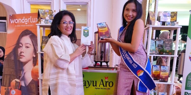 Teh Kayu Aro Meramaikan Pemilihan Duta Wisata Provinsi Jambi 2024