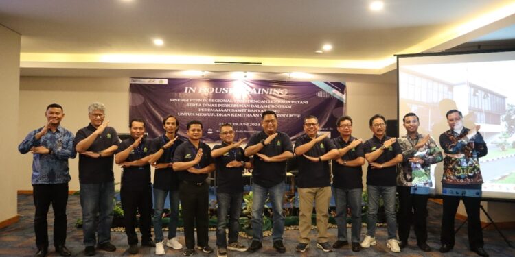 PTPN IV Reg 7 KSO Latih Petani Sawit Eks Plasma