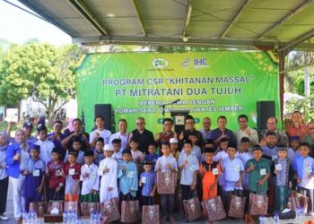 PT Mitratani Dua Tujuh Adakan Khitan Massal Sebagai Program CSR Perusahaan