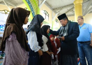 Semarak Muharram, Wagub Abdullah Sani Santuni 175 Anak Yatim Se-Kecamatan Betara
