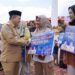 Al Haris Serahkan Bantuan Dumisake UMKM dan Kehutanan Senilai Rp 800 Juta di Sarolangun
