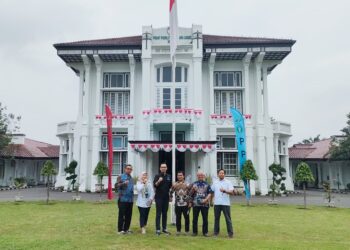 Kunjungan Dekan Fakultas Pertanian UNRI ke PT RPN – Pusat Penelitian Kelapa Sawit (PPKS)
