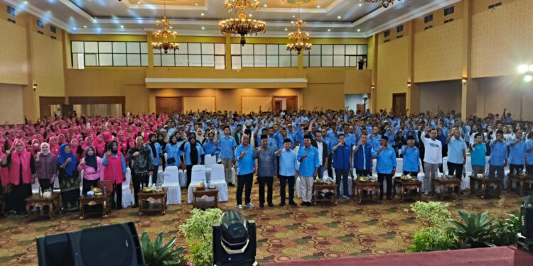 Al Haris Lantik 1.200 Tim Pemenangan Haris-Sani Muaro Jambi