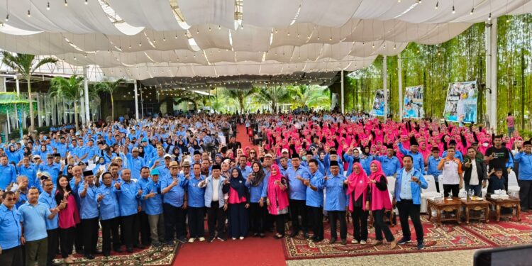 Al Haris Lantik 2 Ribu Lebih Tim Pemenangan Haris-Sani Kota Jambi