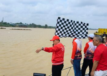 Al Haris Buka Lomba Perahu Tradisional, “Terima Kasih Telah Menjaga Tradisi Leluhur”