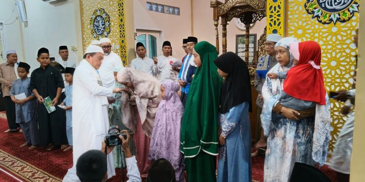 Al Haris Subuh Berjamaah Bersama Warga di Masjid Saiful Karim Kebun Kopi