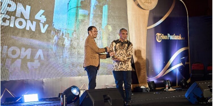 Terapkan Prinsip Keberlanjutan, PTPN IV Regional V PalmCo Raih Penghargaan Perusahaan Ramah Lingkungan, Sosial, dan Tata Kelola (ESG) di Ajang Tribun Awards 2024