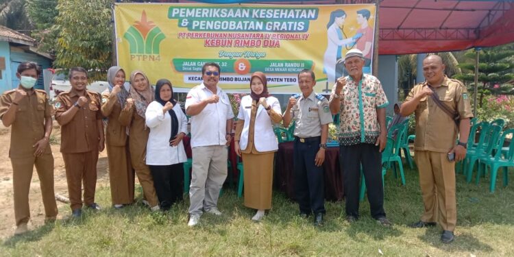 PTPN IV Regional 4 Kebun Rimdu Berikan Pengobatan Gratis